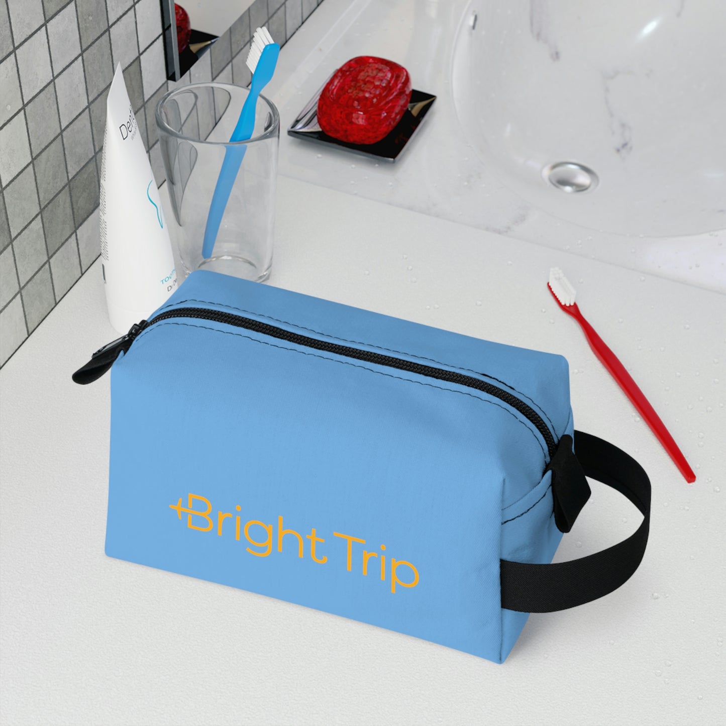 Bright Trip: Toiletry Bag